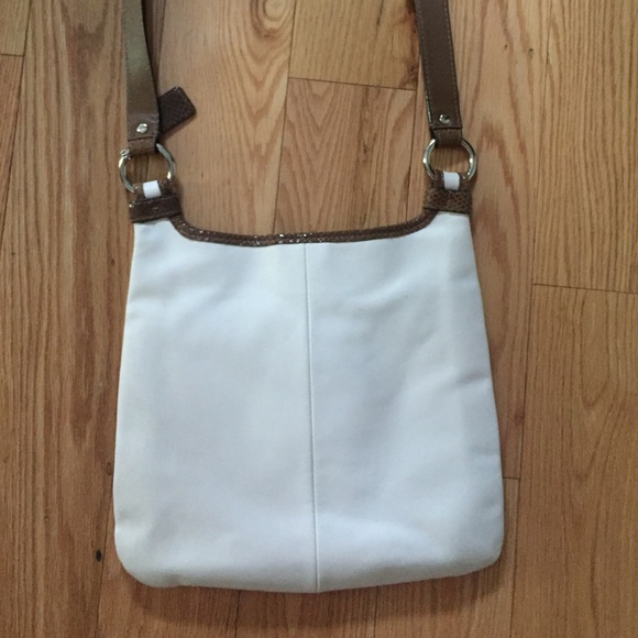 NWOT Coach Leather Crossbody Bag - Picture 4 of 4